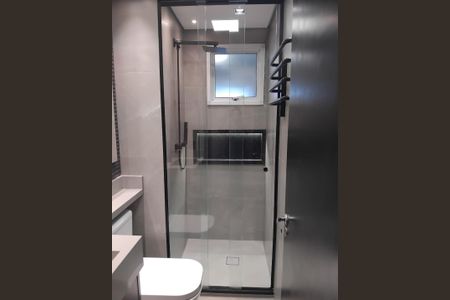 Banheiro de apartamento à venda com 2 quartos, 49m² em Jardim Celeste, São Paulo