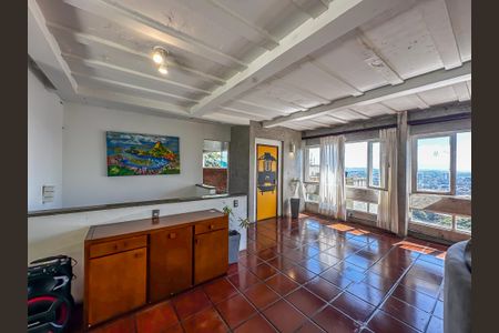 Casa para alugar com 400m², 4 quartos e 3 vagas