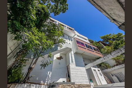 Casa para alugar com 400m², 4 quartos e 3 vagas