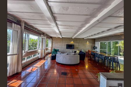 Casa para alugar com 400m², 4 quartos e 3 vagas