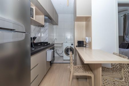 Apartamento à venda com 34m², 2 quartos e sem vaga Apartamento à venda com 34m², 2 quartos e sem vagaCozinha e Área de Serviço