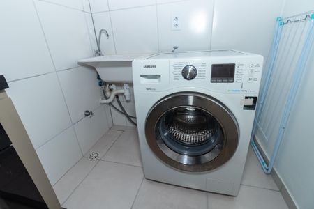 Apartamento à venda com 34m², 2 quartos e sem vaga Apartamento à venda com 34m², 2 quartos e sem vagaCozinha e Área de Serviço