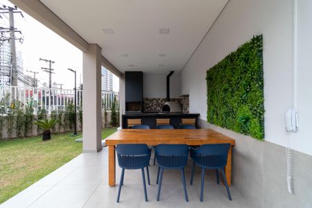 Apartamento à venda com 34m², 2 quartos e sem vaga Apartamento à venda com 34m², 2 quartos e sem vagaÁrea comum - Churrasqueira