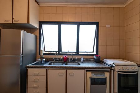 Apartamento à venda com 155m², 3 quartos e 3 vagas Apartamento à venda com 155m², 3 quartos e 3 vagasCozinha