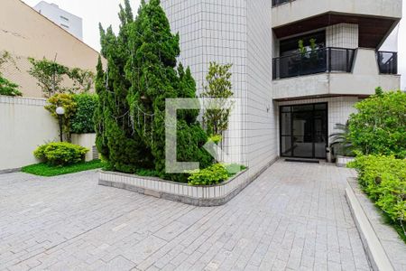 Apartamento à venda com 155m², 3 quartos e 3 vagas Apartamento à venda com 155m², 3 quartos e 3 vagasÁrea comum