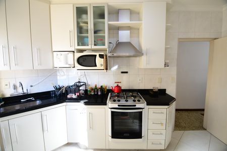 Apartamento à venda com 79m², 2 quartos e 1 vagaCozinha