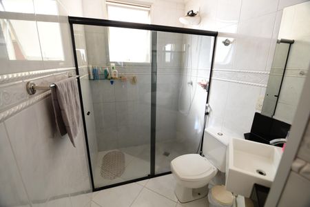 Apartamento à venda com 79m², 2 quartos e 1 vagaBanheiro Suíte
