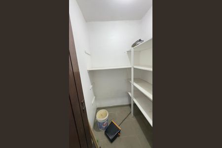 Casa para alugar com 5000m², 6 quartos e 10 vagasDespensa