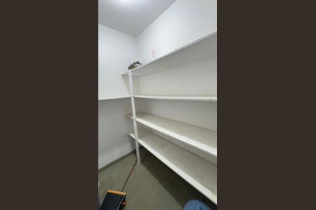 Casa para alugar com 5000m², 6 quartos e 10 vagasDespensa