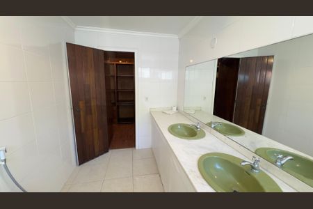 Casa para alugar com 5000m², 6 quartos e 10 vagasBanheiro 7