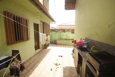 Casa à venda com 280m², 6 quartos e 2 vagasLavanderia