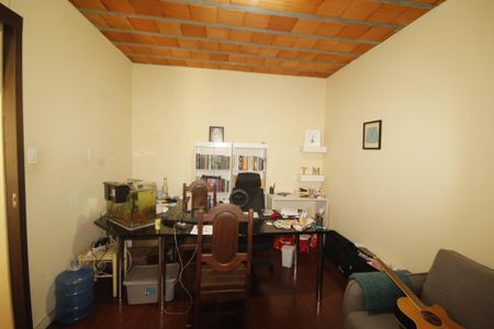 Casa à venda com 280m², 6 quartos e 2 vagasquarto 4