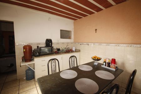 Casa à venda com 280m², 6 quartos e 2 vagasÁrea gourmet