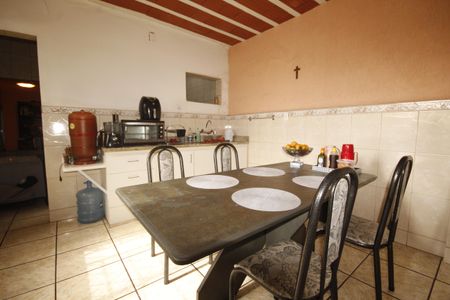 Casa à venda com 280m², 6 quartos e 2 vagasÁrea gourmet