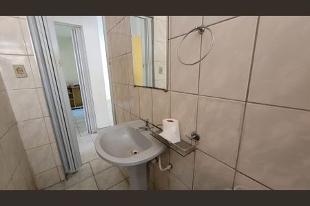 Apartamento para alugar com 47m², 2 quartos e 1 vaga Apartamento para alugar com 47m², 2 quartos e 1 vagaBanheiro