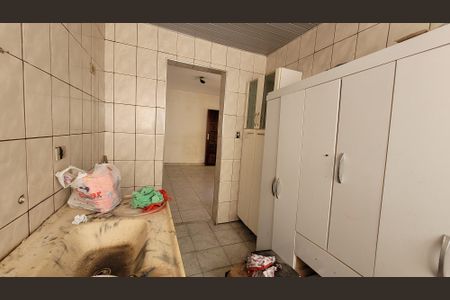 Apartamento para alugar com 47m², 2 quartos e 1 vaga Apartamento para alugar com 47m², 2 quartos e 1 vagaCozinha e Área de Serviço