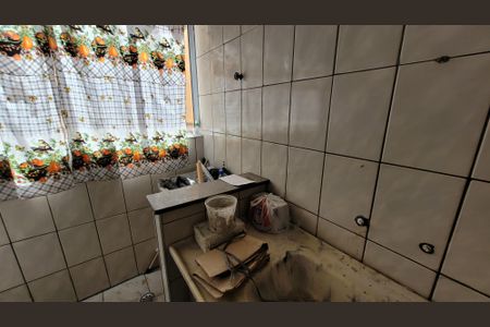 Apartamento para alugar com 47m², 2 quartos e 1 vaga Apartamento para alugar com 47m², 2 quartos e 1 vagaCozinha e Área de Serviço