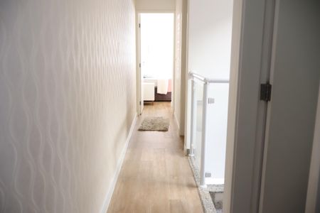 Casa à venda com 120m², 3 quartos e 2 vagasCorredor