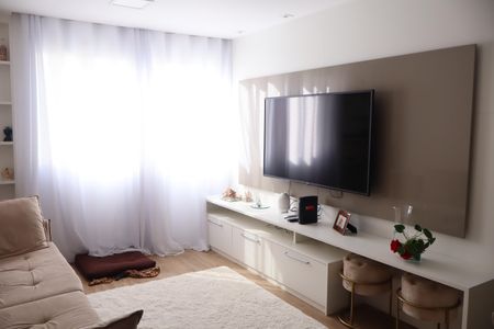 Casa à venda com 120m², 3 quartos e 2 vagasSala