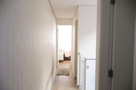 Casa à venda com 120m², 3 quartos e 2 vagasCorredor