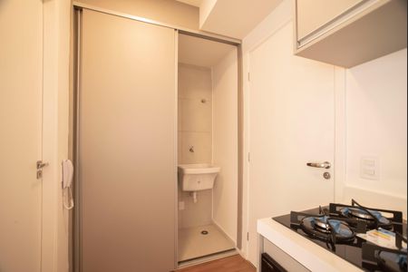 Apartamento à venda com 36m², 2 quartos e sem vaga Apartamento à venda com 36m², 2 quartos e sem vagaÁrea de Serviço