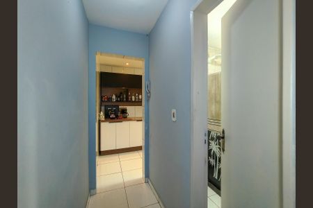Apartamento à venda com 55m², 1 quarto e 1 vaga Apartamento à venda com 55m², 1 quarto e 1 vagaCorredor