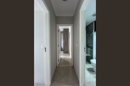 Apartamento para alugar com 68m², 2 quartos e 1 vaga Apartamento para alugar com 68m², 2 quartos e 1 vagaCorredor