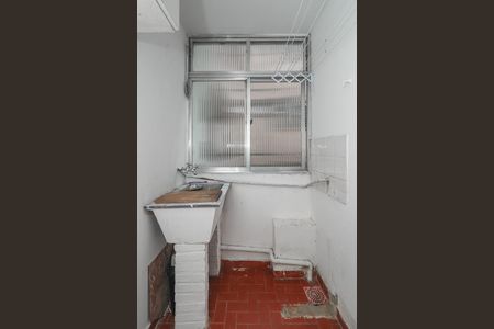 Apartamento à venda com 64m², 3 quartos e 1 vagaÁrea de Serviço