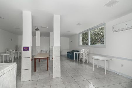 Apartamento à venda com 64m², 3 quartos e 1 vagaÁrea comum - Salão de festas