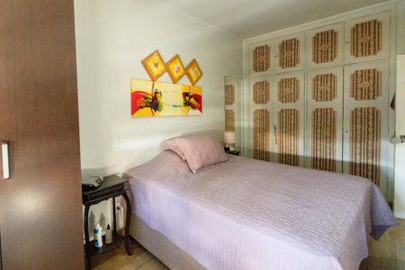 Apartamento à venda com 104m², 3 quartos e 1 vagaQuarto 2