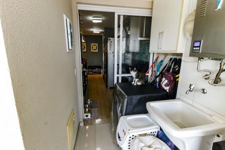 Apartamento à venda com 75m², 2 quartos e 1 vaga Apartamento à venda com 75m², 2 quartos e 1 vagaÁrea de Serviço