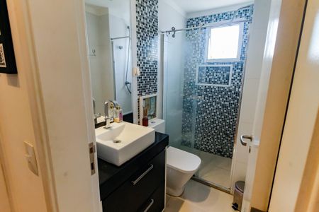 Apartamento à venda com 75m², 2 quartos e 1 vaga Apartamento à venda com 75m², 2 quartos e 1 vagaBanheiro Corredor