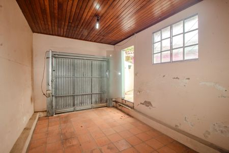 Casa à venda com 140m², 4 quartos e 3 vagas Casa à venda com 140m², 4 quartos e 3 vagasGaragem 2