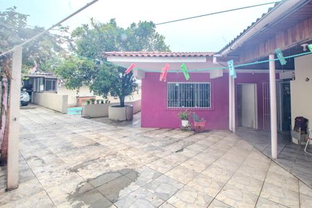 Casa à venda com 140m², 4 quartos e 3 vagas Casa à venda com 140m², 4 quartos e 3 vagasQuintal