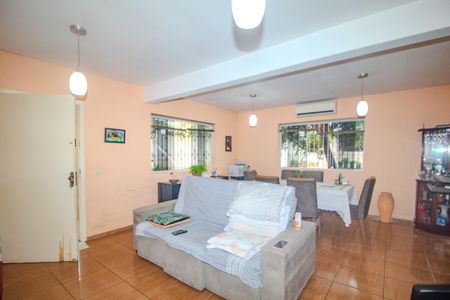 Casa à venda com 140m², 4 quartos e 3 vagas Casa à venda com 140m², 4 quartos e 3 vagasSala 2