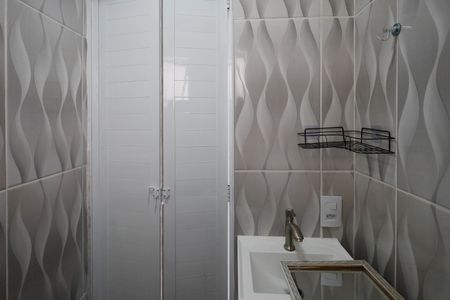 Apartamento para alugar com 38m², 2 quartos e sem vaga Apartamento para alugar com 38m², 2 quartos e sem vagaBanheiro da Suíte