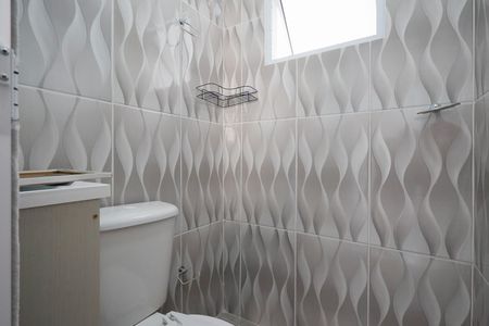 Apartamento para alugar com 38m², 2 quartos e sem vaga Apartamento para alugar com 38m², 2 quartos e sem vagaBanheiro da Suíte