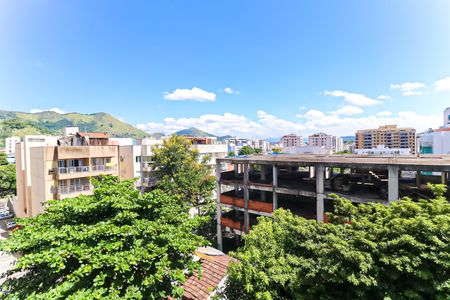 Apartamento à venda com 64m², 2 quartos e 1 vaga Apartamento à venda com 64m², 2 quartos e 1 vagaQuarto