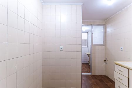 Apartamento à venda com 64m², 2 quartos e 1 vaga Apartamento à venda com 64m², 2 quartos e 1 vagaCozinha