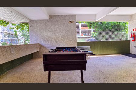 Apartamento à venda com 64m², 2 quartos e 1 vaga Apartamento à venda com 64m², 2 quartos e 1 vagaÁrea comum - Playground