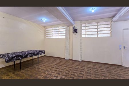 Apartamento à venda com 64m², 2 quartos e 1 vaga Apartamento à venda com 64m², 2 quartos e 1 vagaÁrea comum - Salão de festas