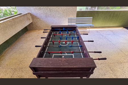 Apartamento à venda com 64m², 2 quartos e 1 vaga Apartamento à venda com 64m², 2 quartos e 1 vagaÁrea comum - Playground