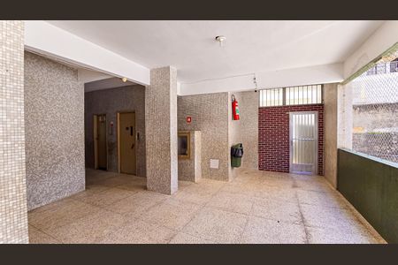 Apartamento à venda com 64m², 2 quartos e 1 vaga Apartamento à venda com 64m², 2 quartos e 1 vagaPlayground