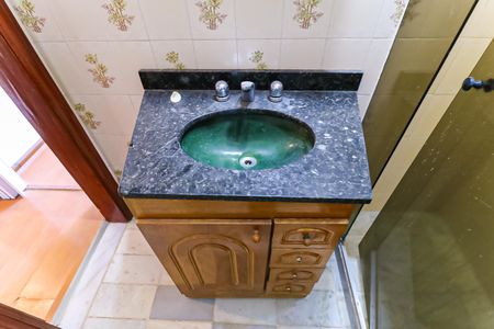 Apartamento à venda com 64m², 2 quartos e 1 vaga Apartamento à venda com 64m², 2 quartos e 1 vagaBanheiro