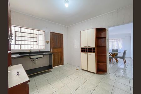Casa para alugar com 177m², 3 quartos e 2 vagasCozinha