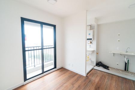 Apartamento para alugar com 38m², 2 quartos e sem vaga Apartamento para alugar com 38m², 2 quartos e sem vagaSala