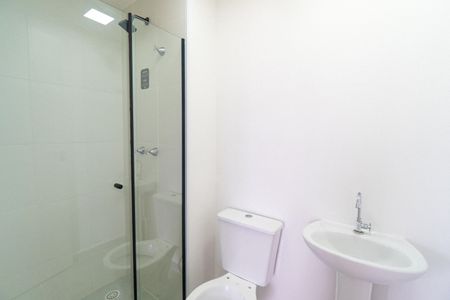 Apartamento para alugar com 38m², 2 quartos e sem vaga Apartamento para alugar com 38m², 2 quartos e sem vagaBanheiro