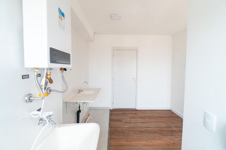 Apartamento para alugar com 38m², 2 quartos e sem vaga Apartamento para alugar com 38m², 2 quartos e sem vagaCozinha e Área de Serviço