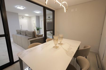 Apartamento à venda com 117m², 3 quartos e 2 vagas Apartamento à venda com 117m², 3 quartos e 2 vagasSacada