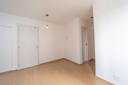 Sala de apartamento para alugar com 2 quartos, 40m² em Vila Campanela, São Paulo